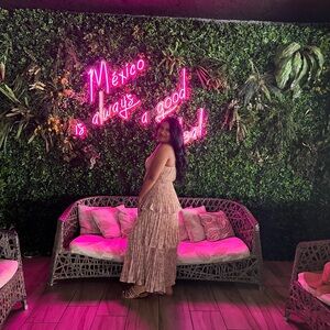 Lulus midi dress tiered